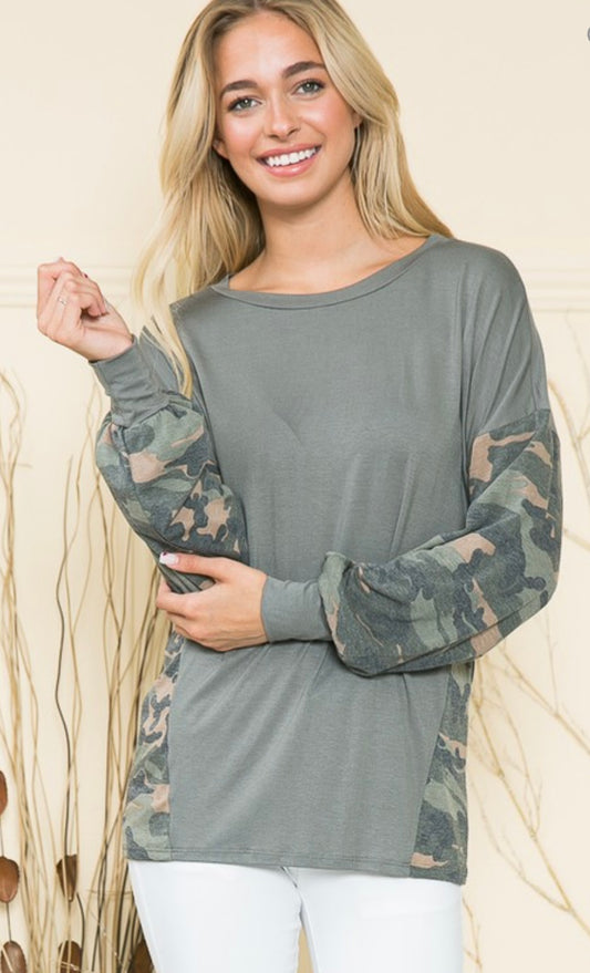 Camo sleeve tunic